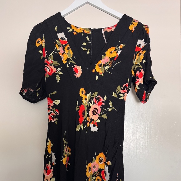 Free People Floral Dress - Size 2 - Picture 1 of 3